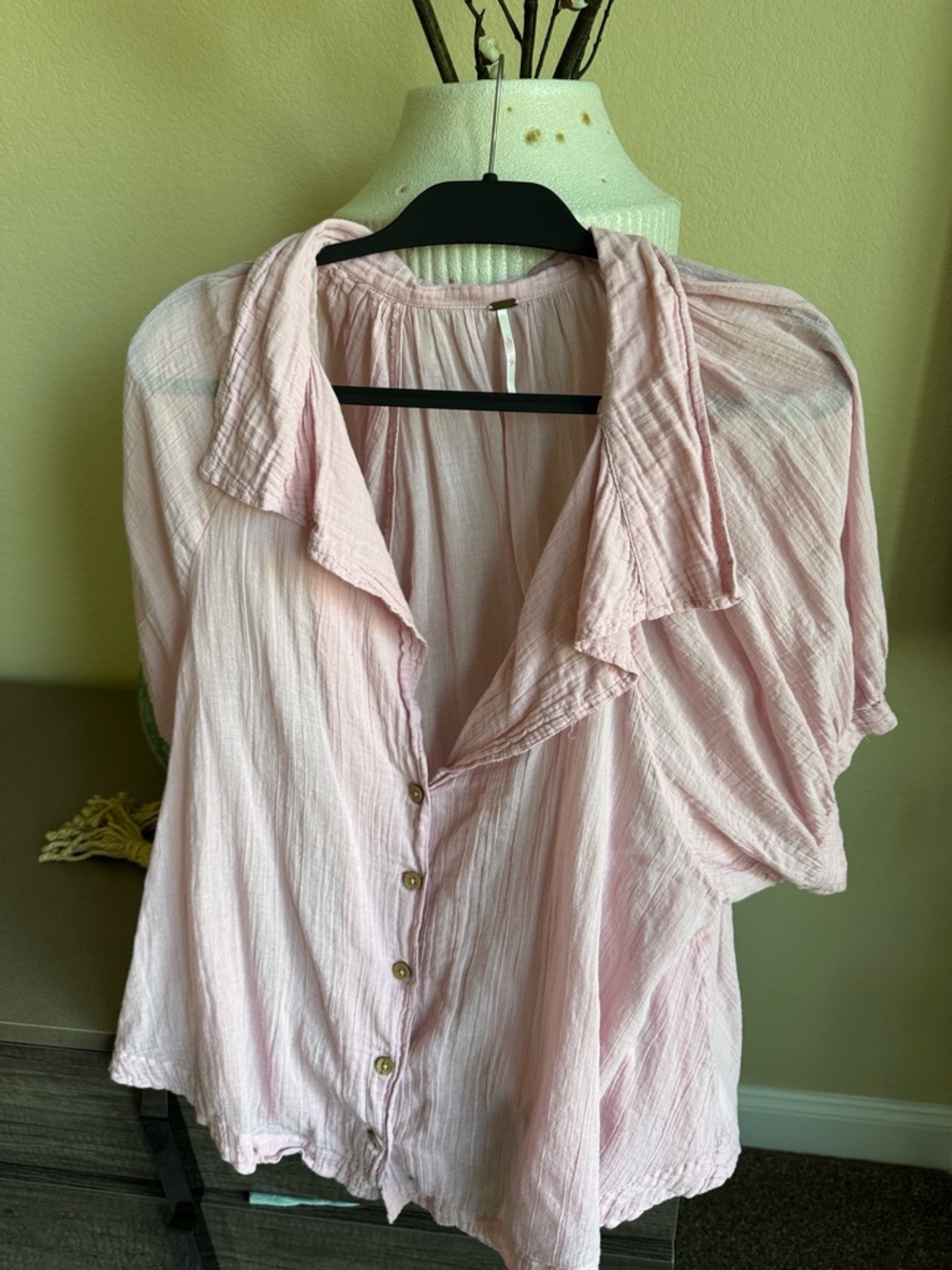 Free People Light Pink Button-Front Women’s Blouse